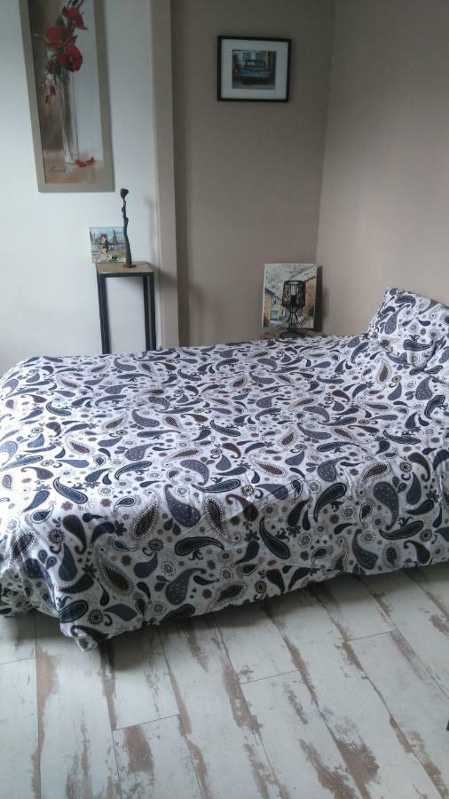 Chambre Privee Chez Un Particulier Saint-Sebastien-sur-Loire Bagian luar foto